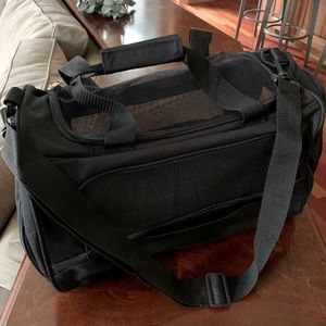 NWOT PET CARRIER! 🐶🐾😻